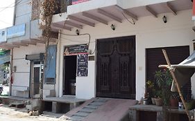 Thirteen Homestay